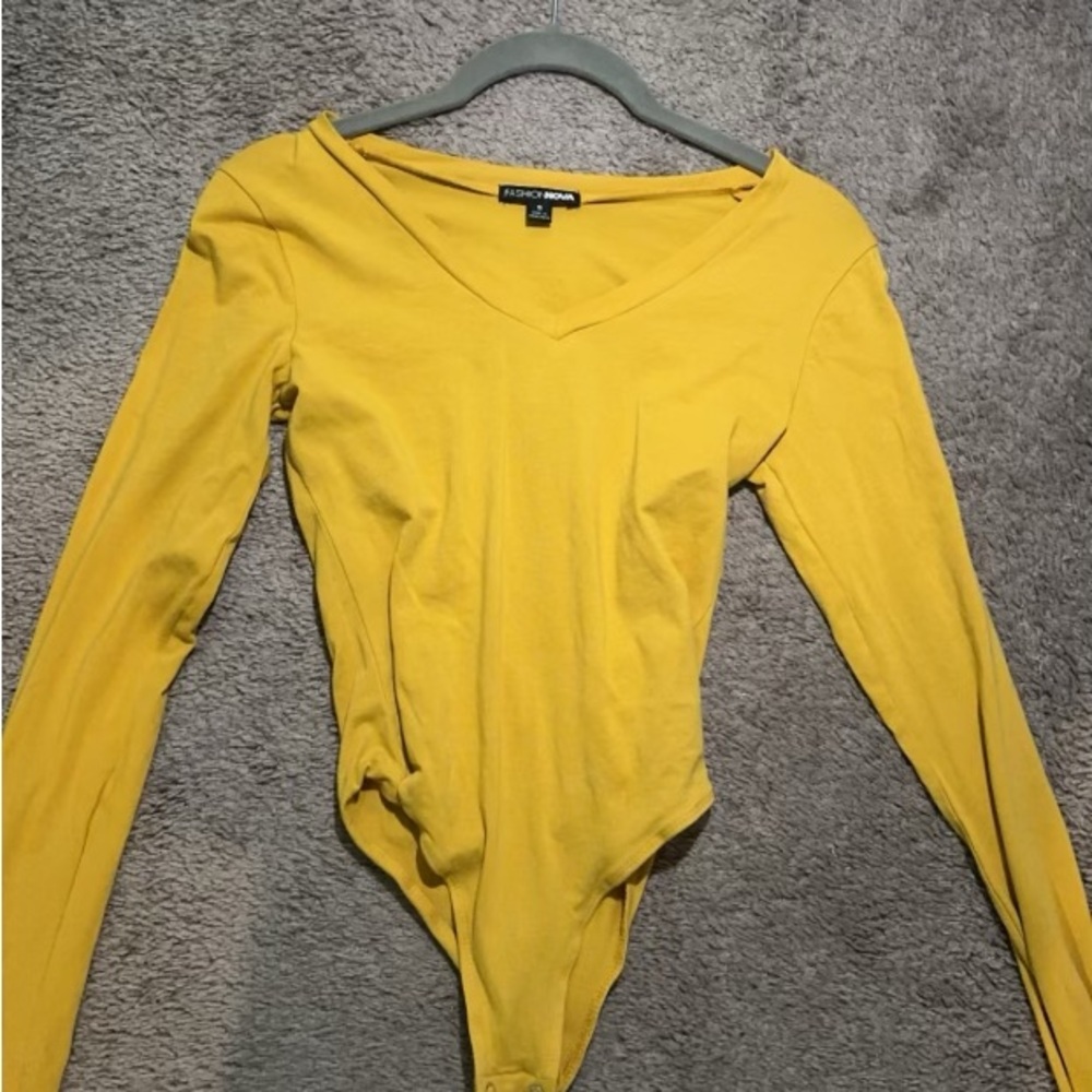 T shirt bodysuit